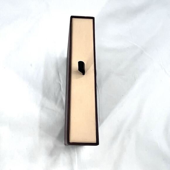 Louis Vuitton Authentic Signature Brown Small Empty Gift Box 7.25" x 5.5" - Picture 6 of 8